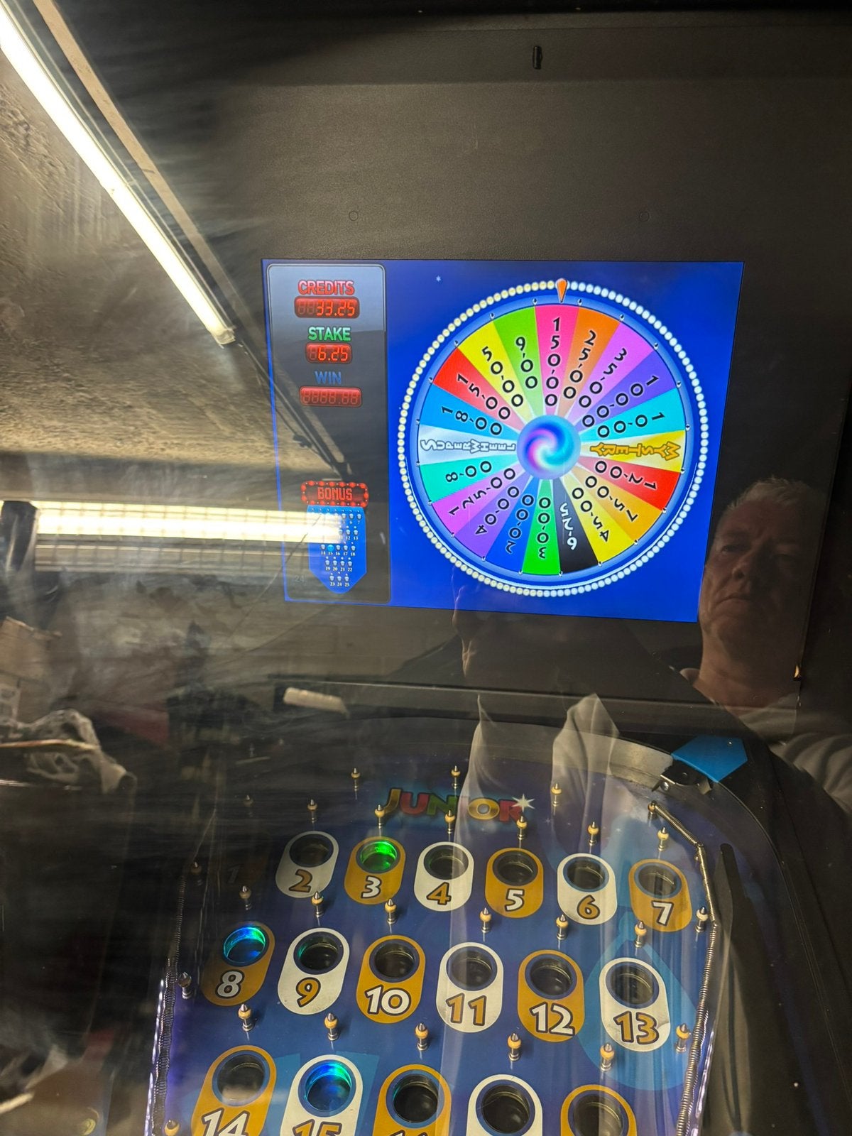 Bingokast junior, Euro, Ophalen, Gebruikt, Met sleutels