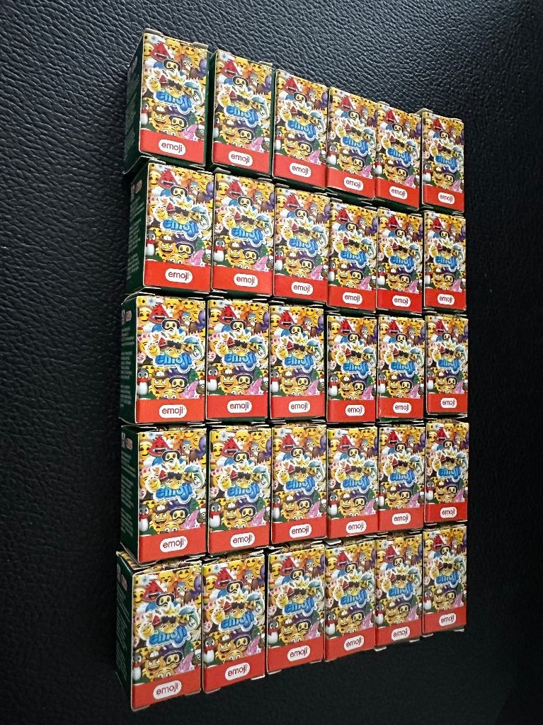 Lot de 30 pochettes Emojis ALDI 2026 - neuves et scellées, Envoi, Neuf, Autres types