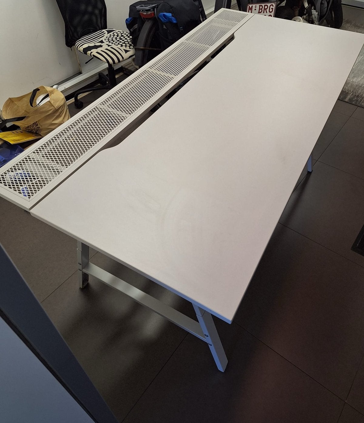 Bureau te koop, Ophalen, Zo goed als nieuw