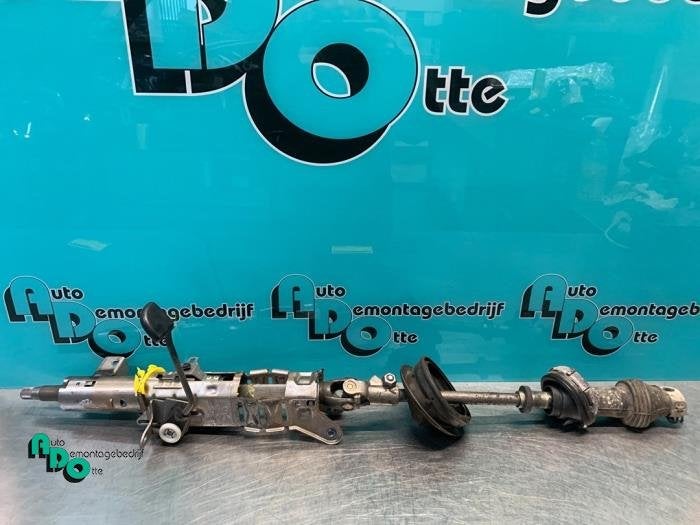 Boîtier colonne de direction d'un Peugeot Expert (Expert 07, -, 3 mois de garantie, Utilisé, -
