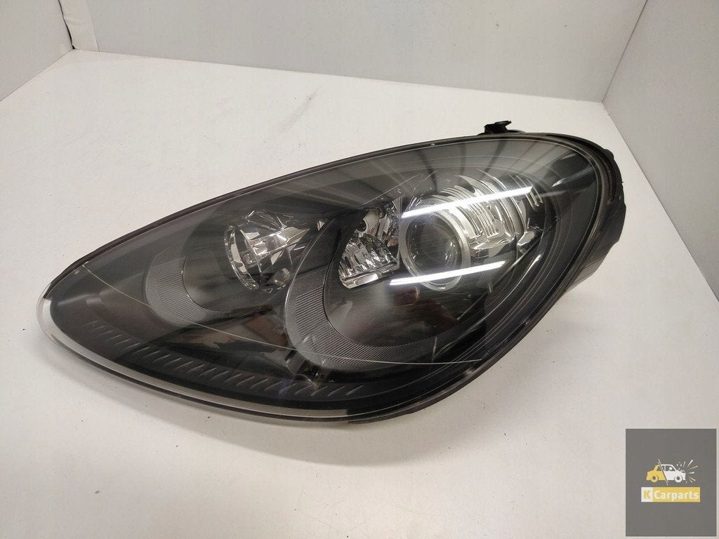 7P5941029AL, Porsche Cayenne 7P Bi Xenon Zwart GTS linkerlam, Gebruikt, Porscheplatz 1
70435  Stuttgart, DE, Porsche, Info@porsche.de
