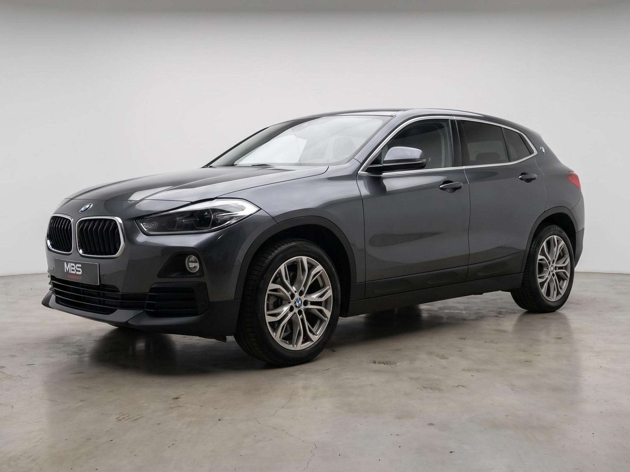 BMW X2 * 2.0 d xDrive18* 1 PROP* XENON* CUIR* NAVI* CRUISE*, Autos, BMW, Cuir, Argent ou Gris, Entreprise, Boîte manuelle