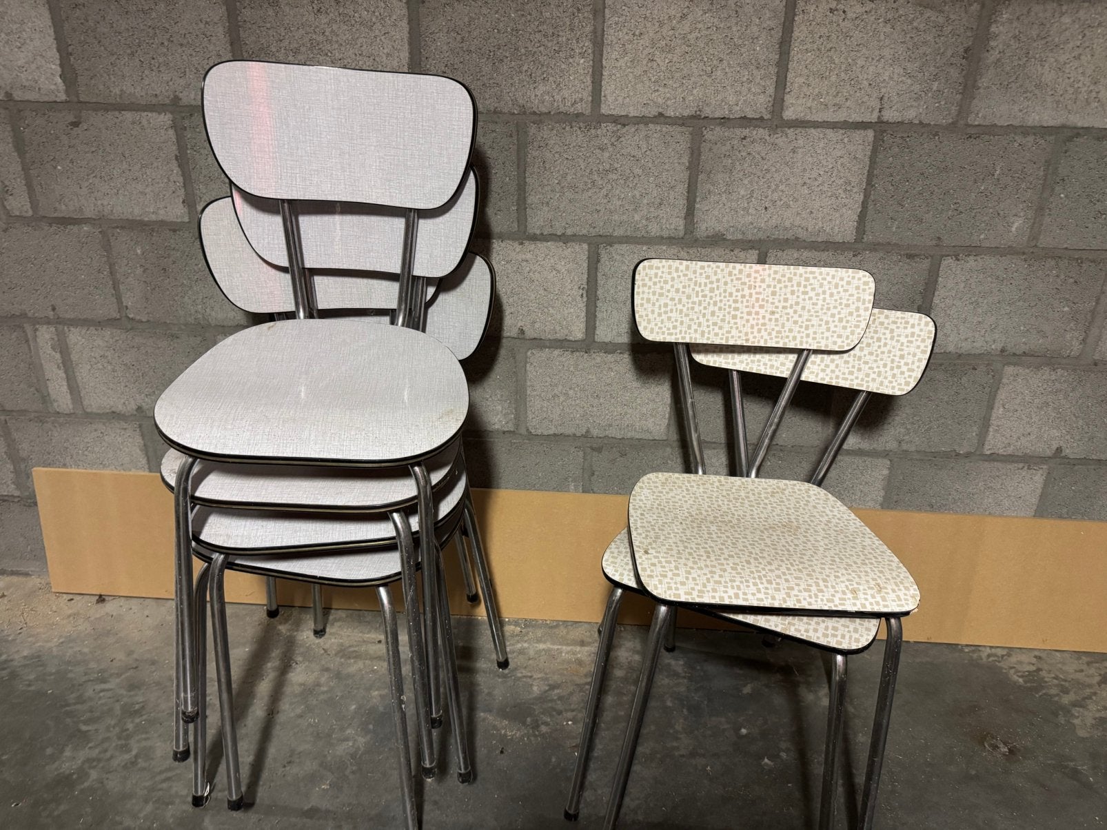 Vintage Formica keukenstoelen, Huis en Inrichting, Ophalen, Gebruikt, Overige materialen