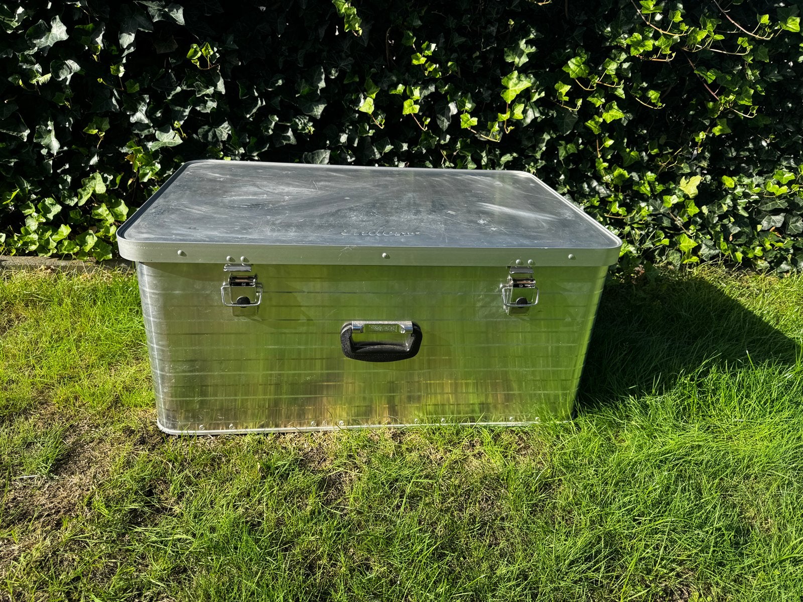 Grande boîte compte-gouttes, Enlèvement, Comme neuf