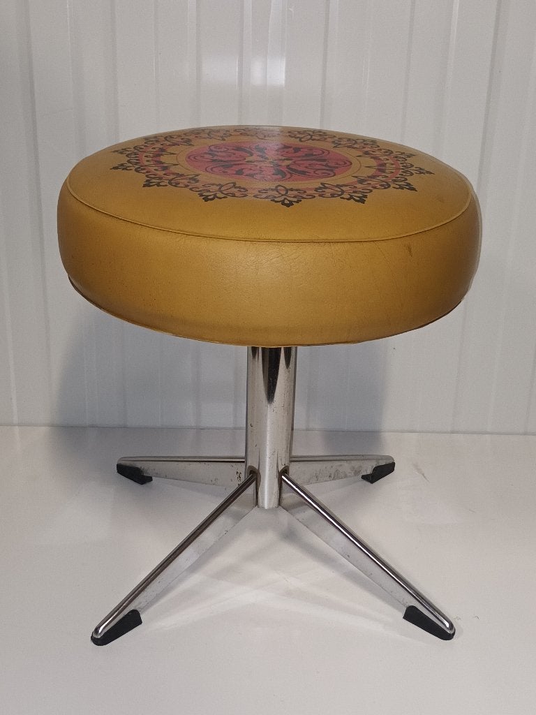 Tabouret vintage avec pied en étoile, Collections, Enlèvement ou Envoi