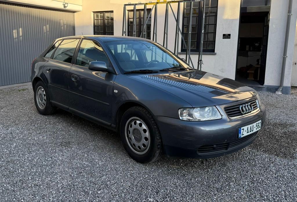 AUDI A3 ESSENCE 2001 /EURO 4, Autos, Audi, Achat, Entreprise, Boîte manuelle, Noir