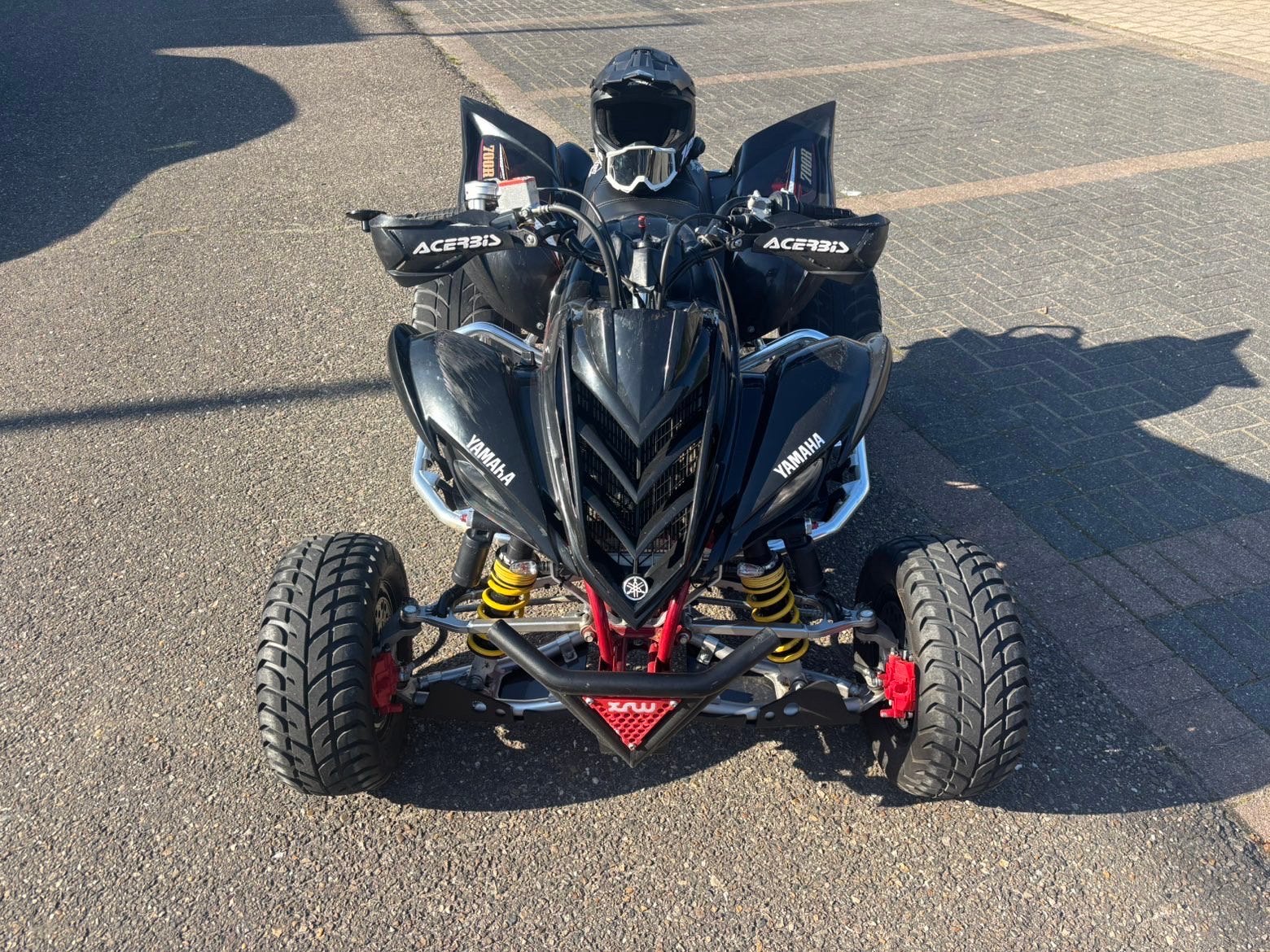 Édition spéciale Yamaha Raptor 700R - Double échappement, 700 cm³, 12 à 35 kW