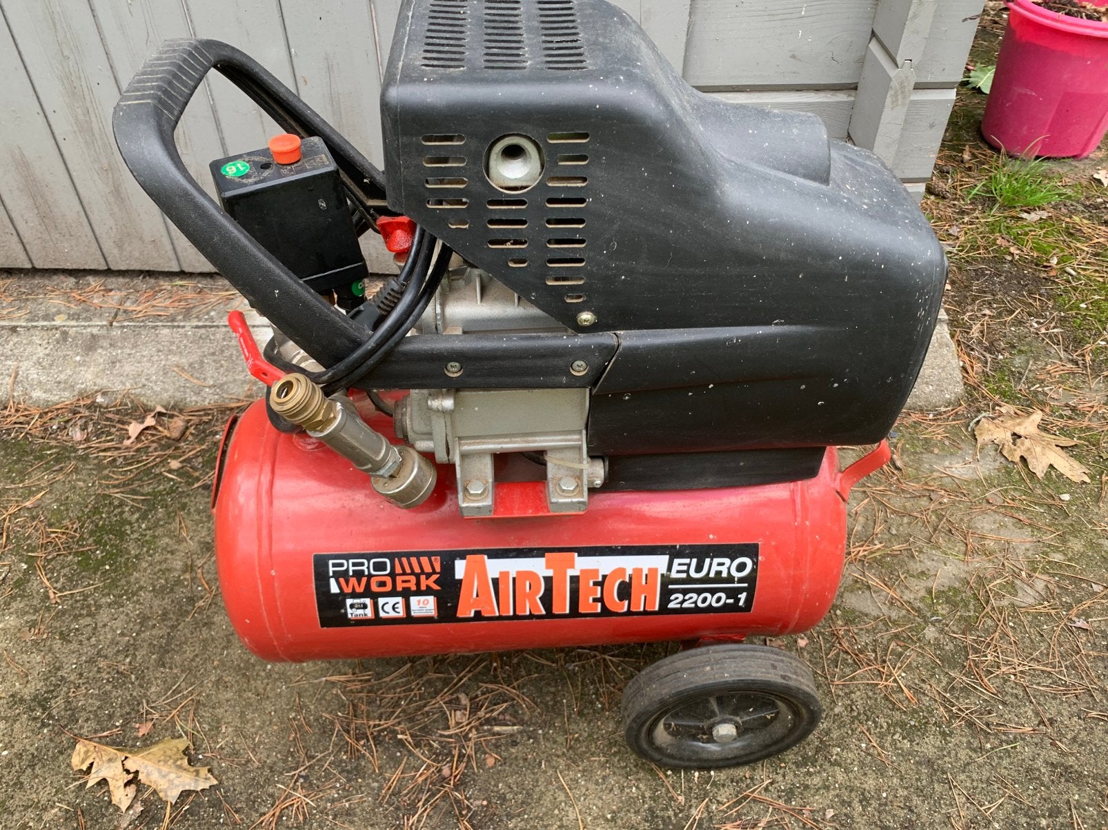 Compressor, Moins de 25 litres, Comme neuf, Enlèvement, Mobile