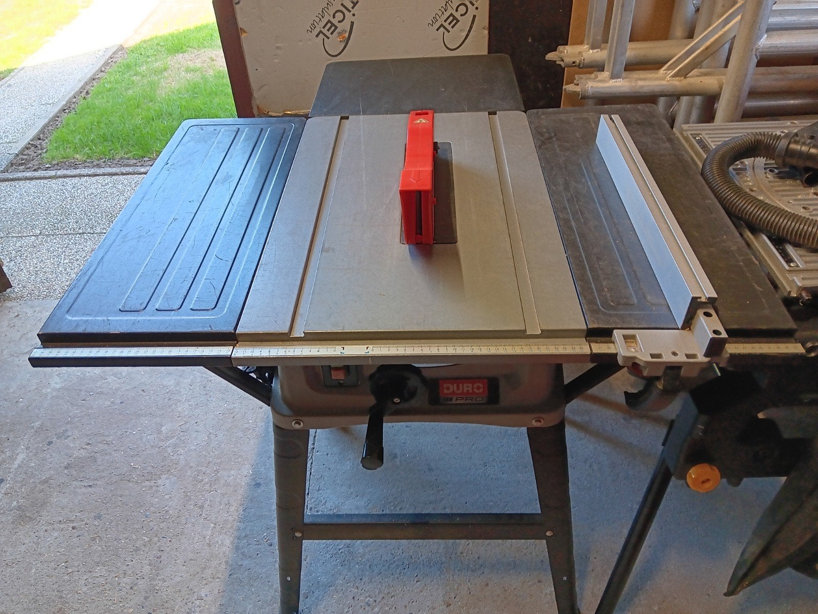 zaagtafel, Bricolage & Construction, Outillage | Scies mécaniques, Enlèvement, Utilisé, Duro
