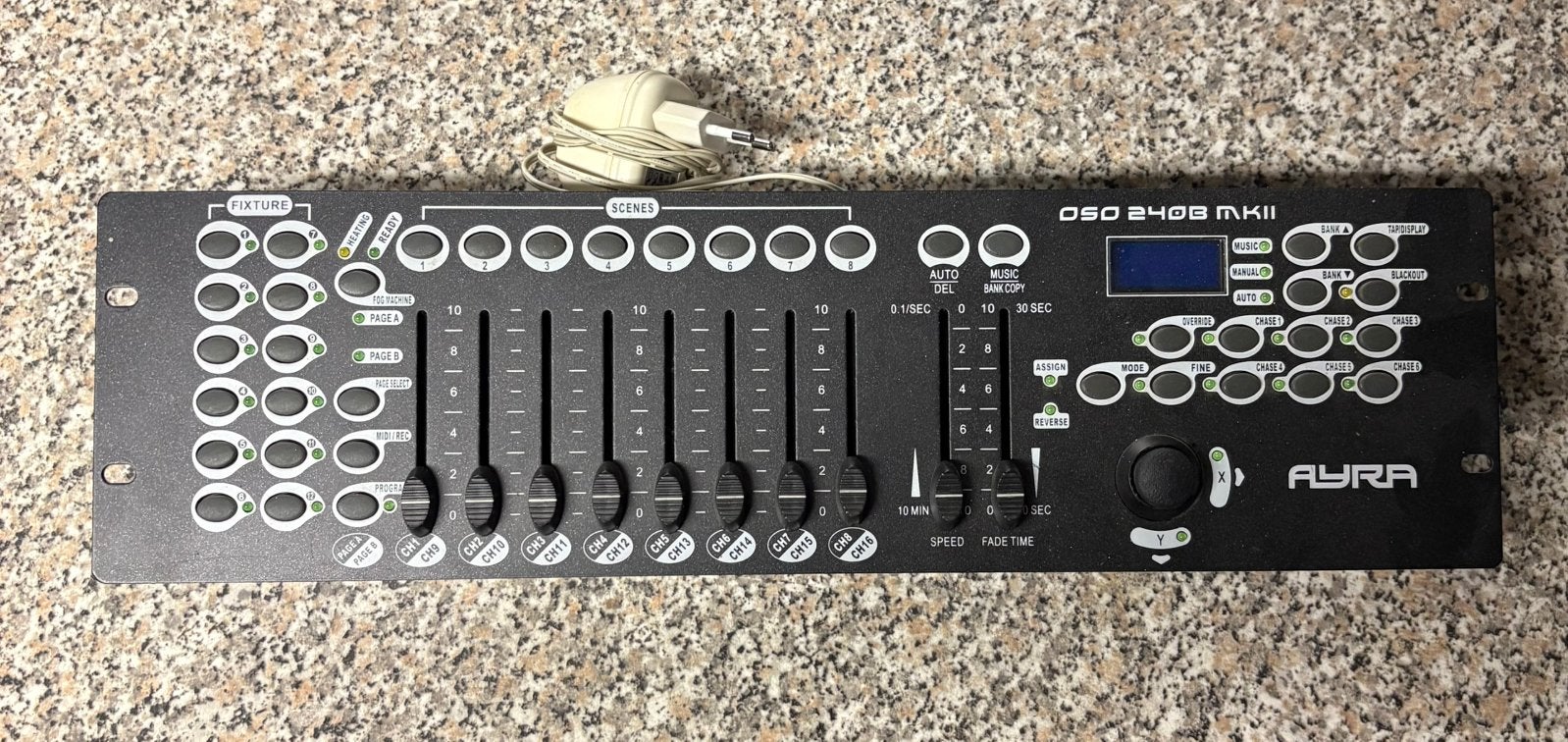 Ayra oso 240b mkII, Musique & Instruments, Lumières & Lasers, Enlèvement, Comme neuf