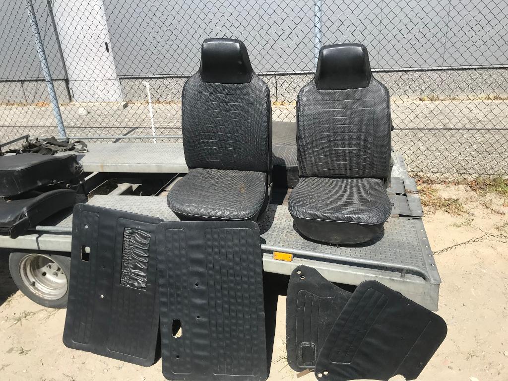 Net VW kever interieur met hoofdsteun 3 punts, Ophalen, Gebruikt, Volkswagen