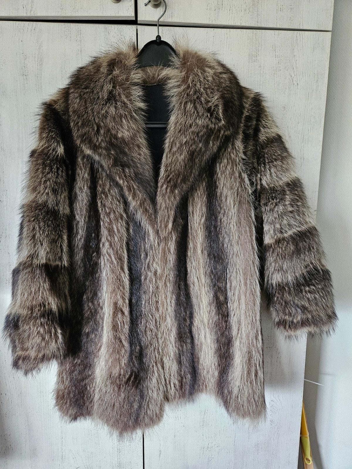 magnifique veste en marmotte taille 40 42, Kleding | Dames, Ophalen, Zo goed als nieuw, Maat 38/40 (M), Grijs