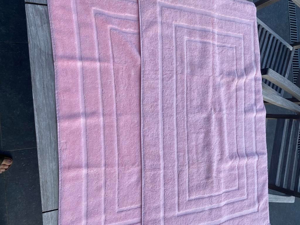 Badmat de witte lietaer, Enlèvement ou Envoi, Neuf, Tapis de bain