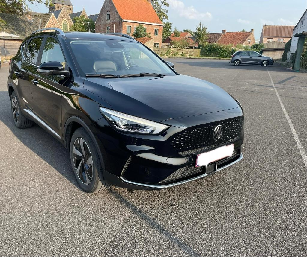 MG ZS e-ZS 72 kWh Luxury Long Range, Auto's, MG, Zwart, ZS, Zwart, 5 zetels