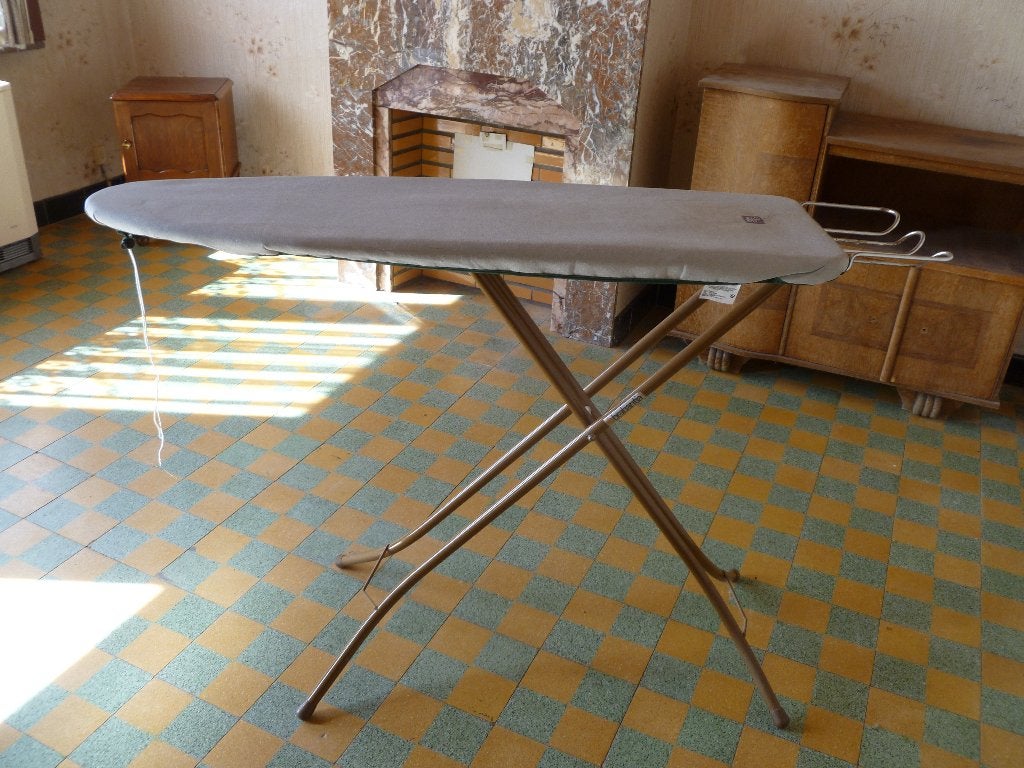 Planche a repasser BRABANTIA (Taille A ), Enlèvement, Utilisé