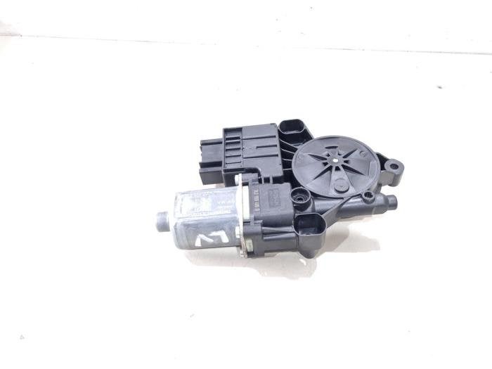 Moteur de vitre portière d'un Volkswagen Transporter, Volkswagen, -, 3 mois de garantie, Utilisé