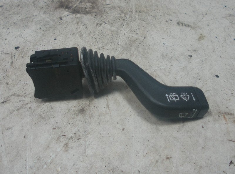 COMMODO ESSUIE-GLACE Opel Corsa C (F08 / 68) (09-185-417), Opel, Opel Automobile GmbH, Utilisé, Kontakt-opel@opel.com