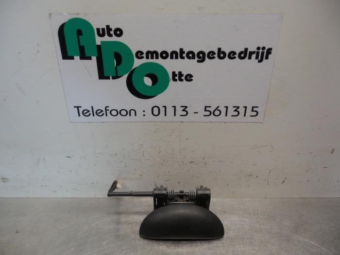 Poignée portière 4portes avant droite d'un Peugeot 206, -, 3 mois de garantie, Utilisé, -