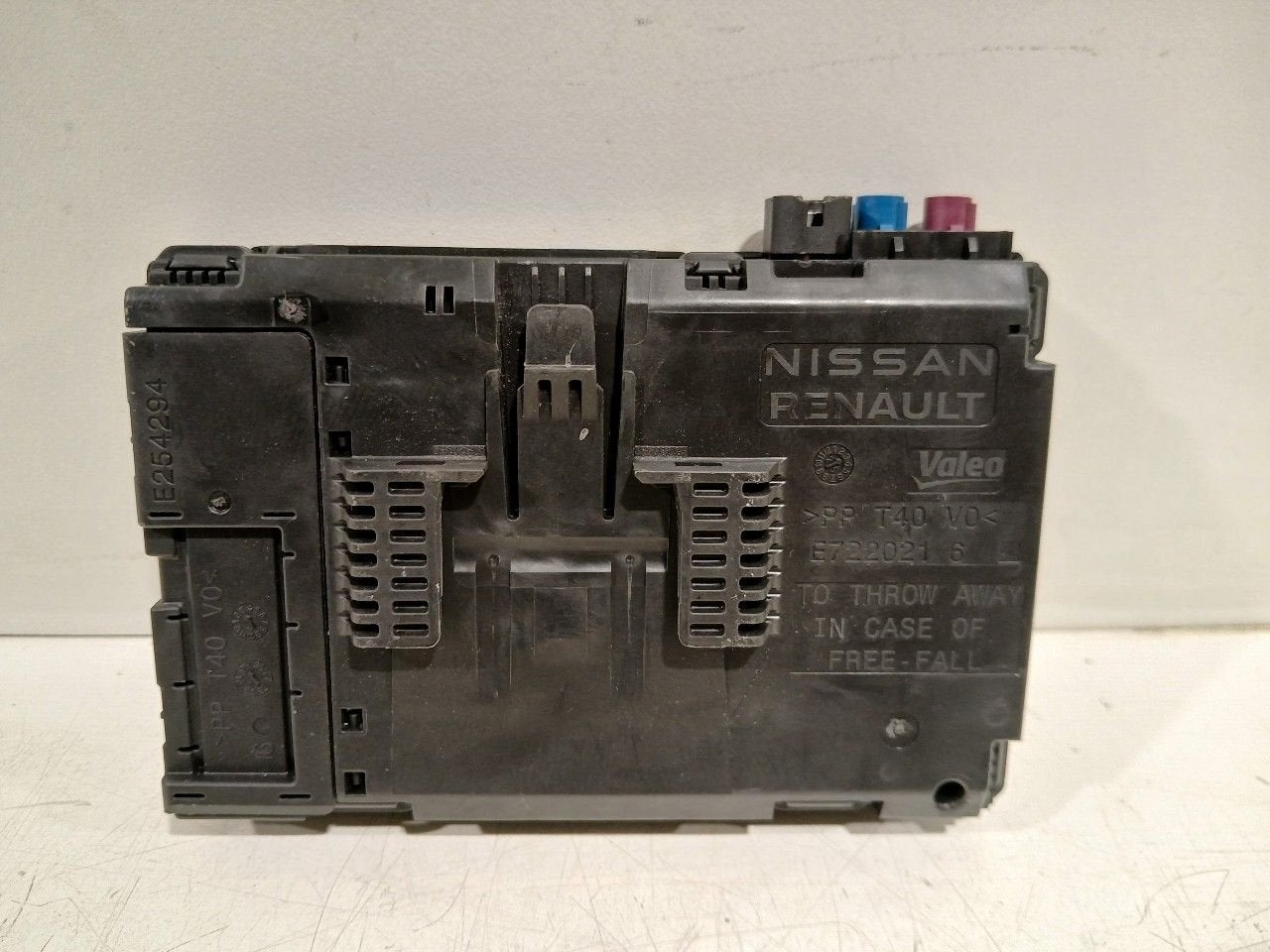 Computer telefoon Renault Scenic, Onderdelen@venauto.nl, Van der Ven Autorecycling B.V., Gebruikt, Ettenseweg 76, 4706 PB Roosendaal, The Netherlands