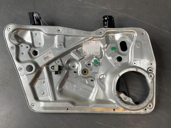 Mécanique vitre 4portes avant gauche d'un Volkswagen Tiguan, Volkswagen, -, 3 mois de garantie, Utilisé
