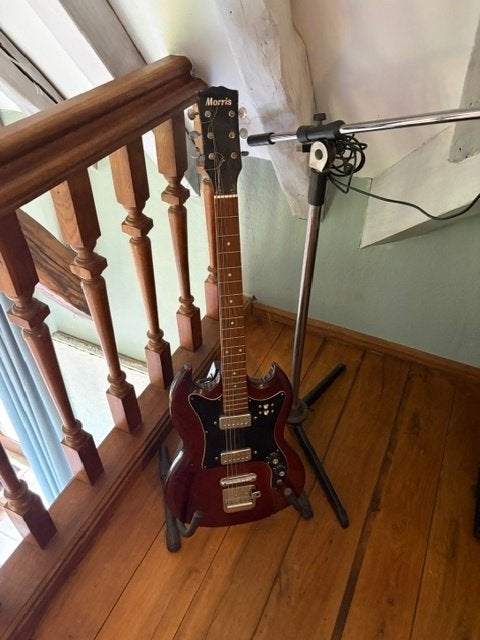 Morris electrische gitaar, Ophalen, Gebruikt