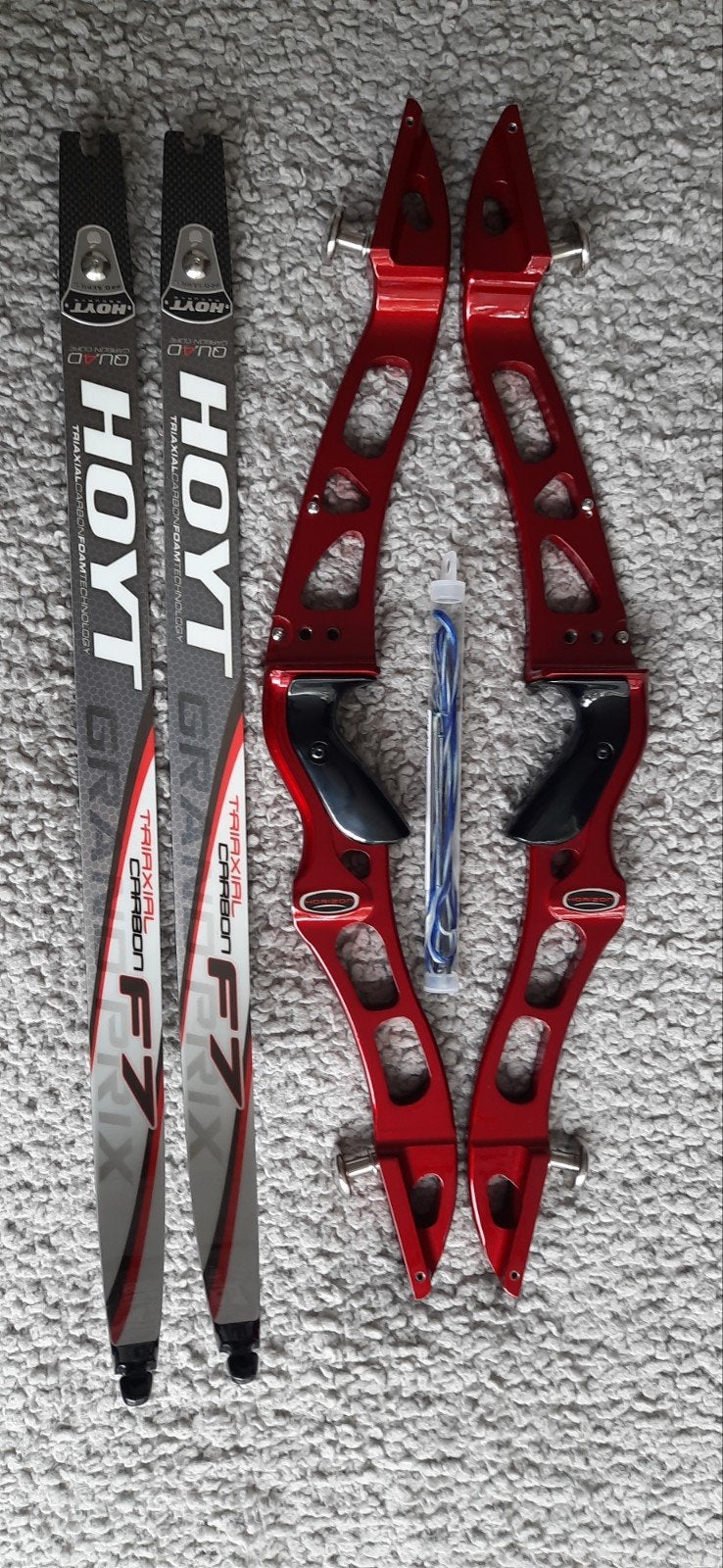 2 nieuwe hoyt recurve bogen  linkshandig en  Rechtshandig, Ophalen of Verzenden