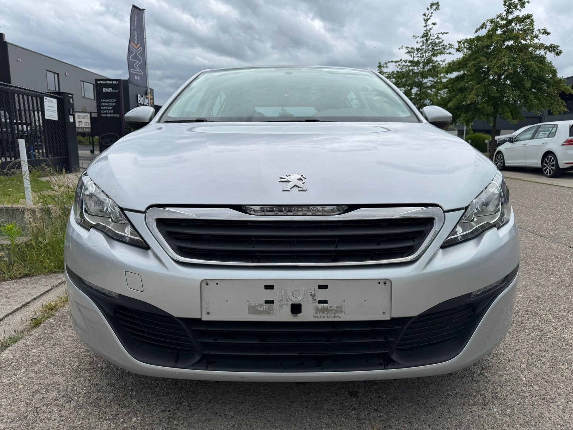 Peugeot 308 1.2i Airco Cruise Control Gekeurd vvk! Nieuwe d, Auto's, Peugeot, 0 kg, 1199 cc, 3 cilinders, Zilver of Grijs