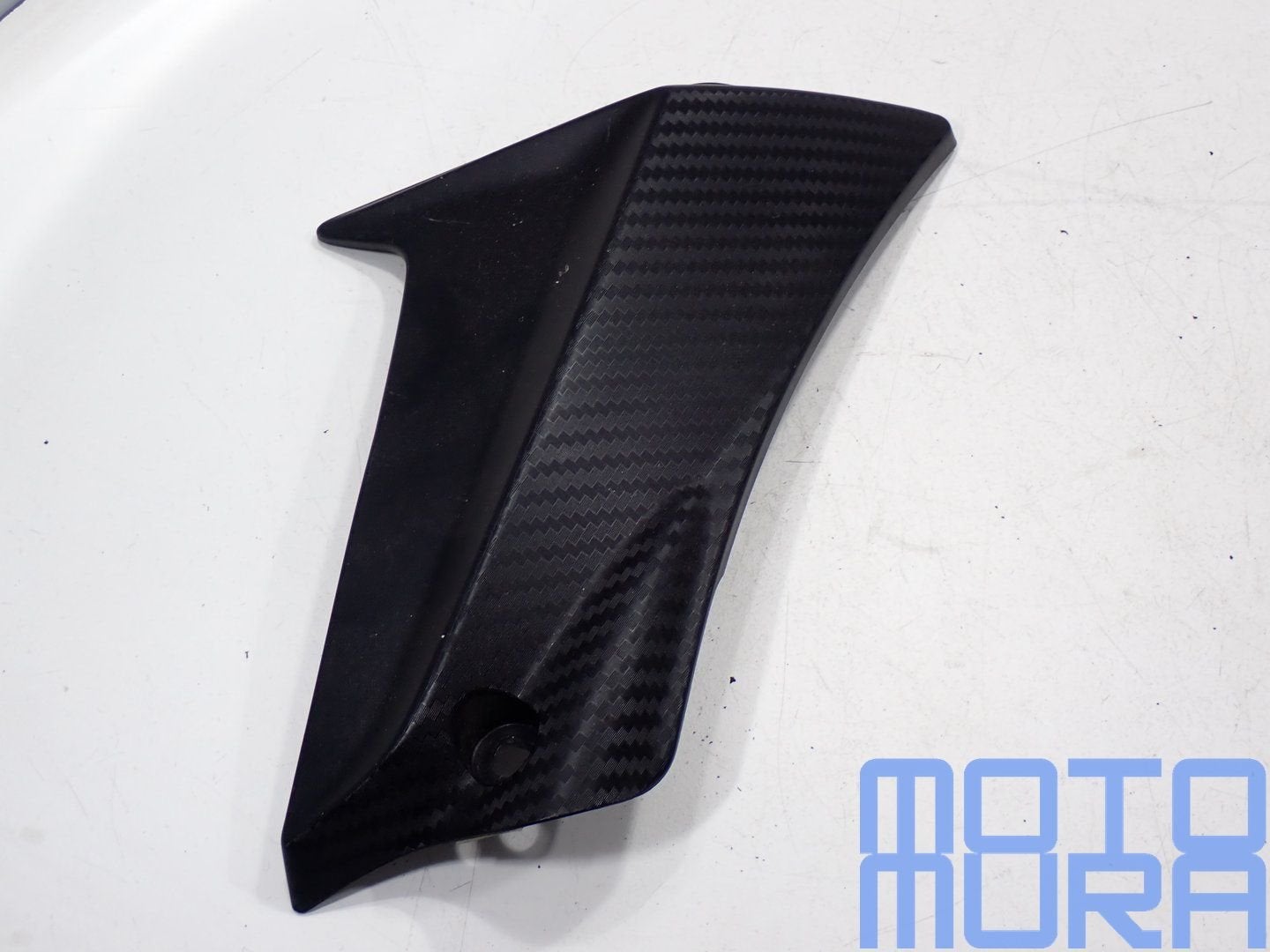 Cache latéral droit Suzuki GSX-R 600 / 750 2011 - 2017 L1 L7, -, Utilisé, -, -
