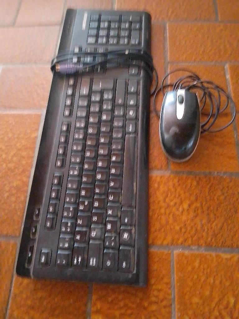 medion, Computers en Software, Desktop Pc's, Ophalen