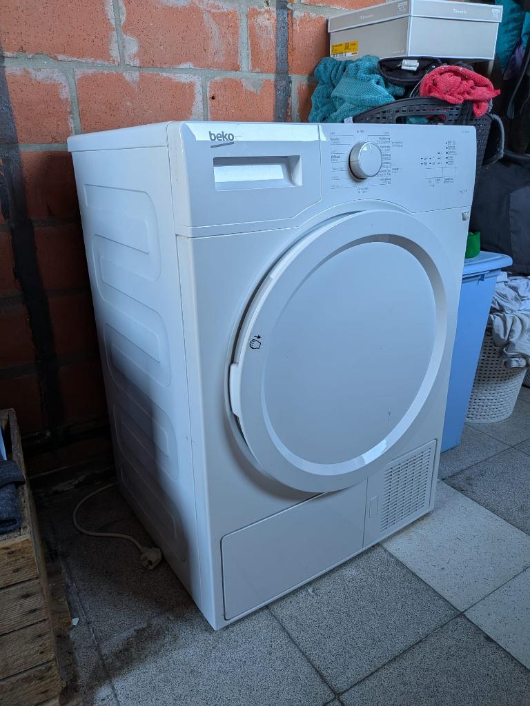 Droogkast, Elektronische apparatuur, Ophalen, 6 tot 8 kg, Gebruikt, Minder dan 85 cm
