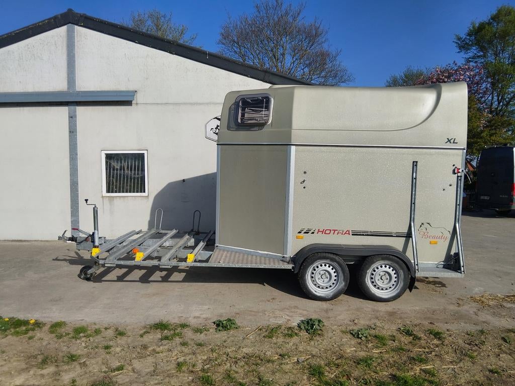 Hotra mentrailer - koets remorque, Dieren en Toebehoren, Ophalen, Polyester