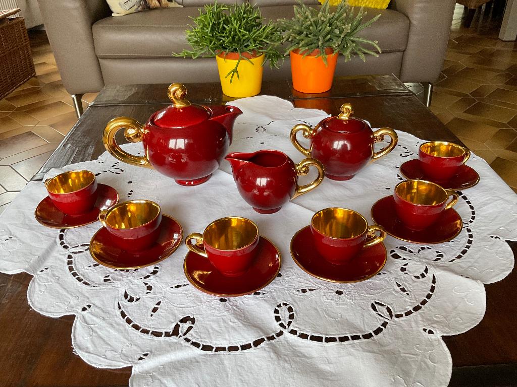Guerin Art deco mokka servies Bordeaux rood - goud verguld, Ophalen of Verzenden