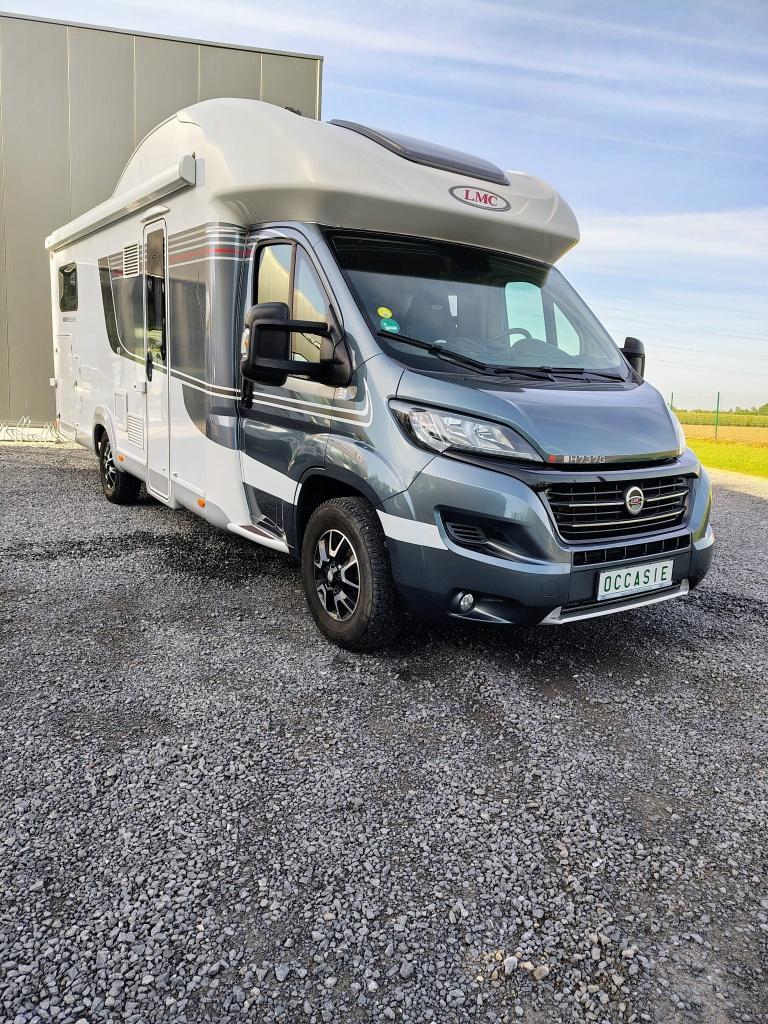 LMC Breezer H737 G Half-Integraal - 4 slaapplaatsen, Caravans en Kamperen, 7 tot 8 meter, Bedrijf, Afzuigkap, Half-integraal