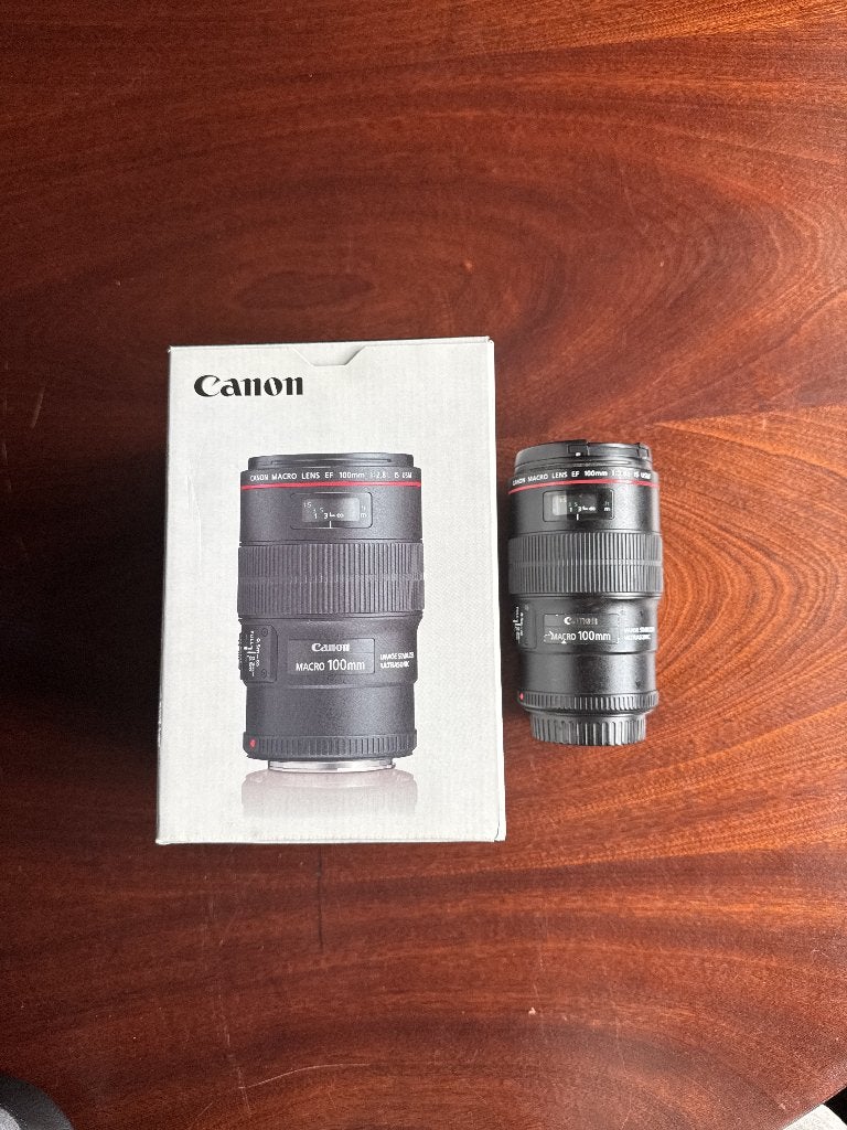 Canon EF 100mm f/2.8L Macro IS USM L-serie + doos, Ophalen, Gebruikt, Canon, Macrolens