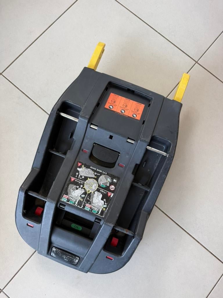 Isofix basis, Enlèvement, Utilisé, Isofix