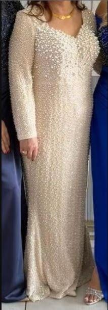 Robe longue à perles, Enlèvement, Porté, Beige