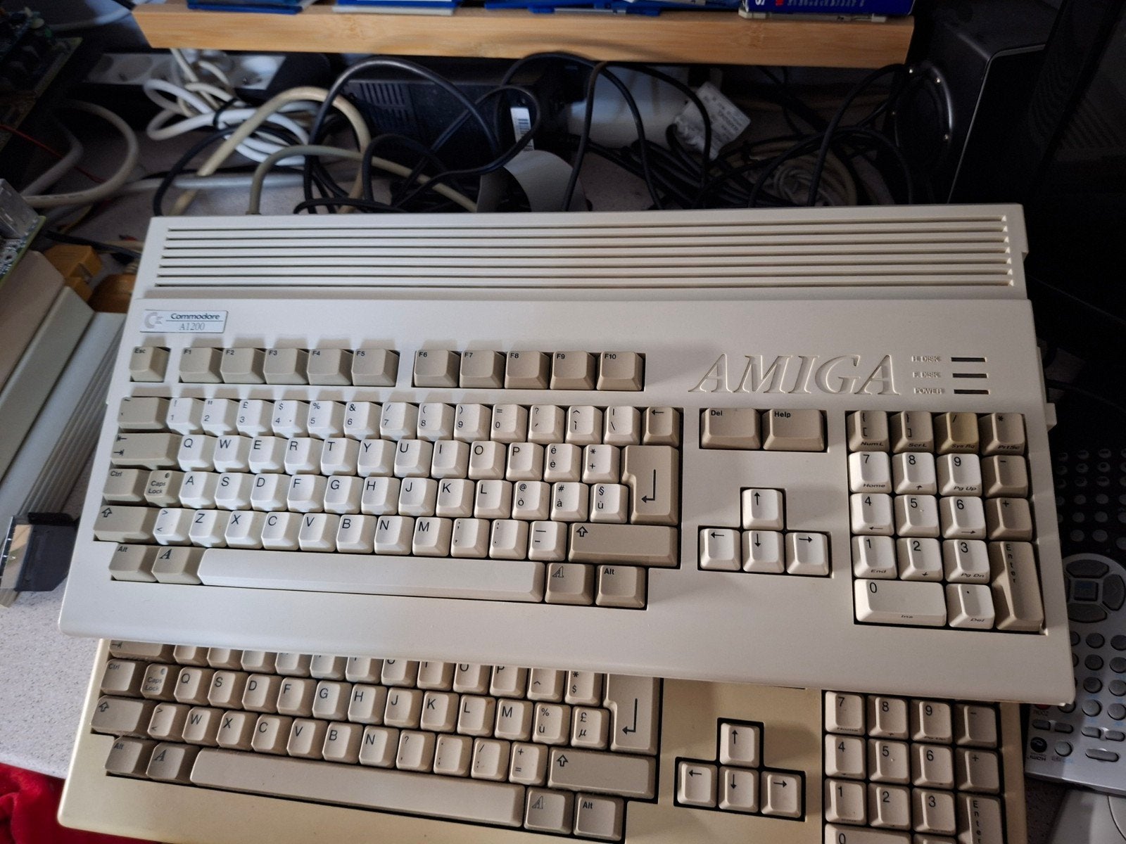 a vendre amiga 1200 recaper tester tous fonctionne transfo, Enlèvement