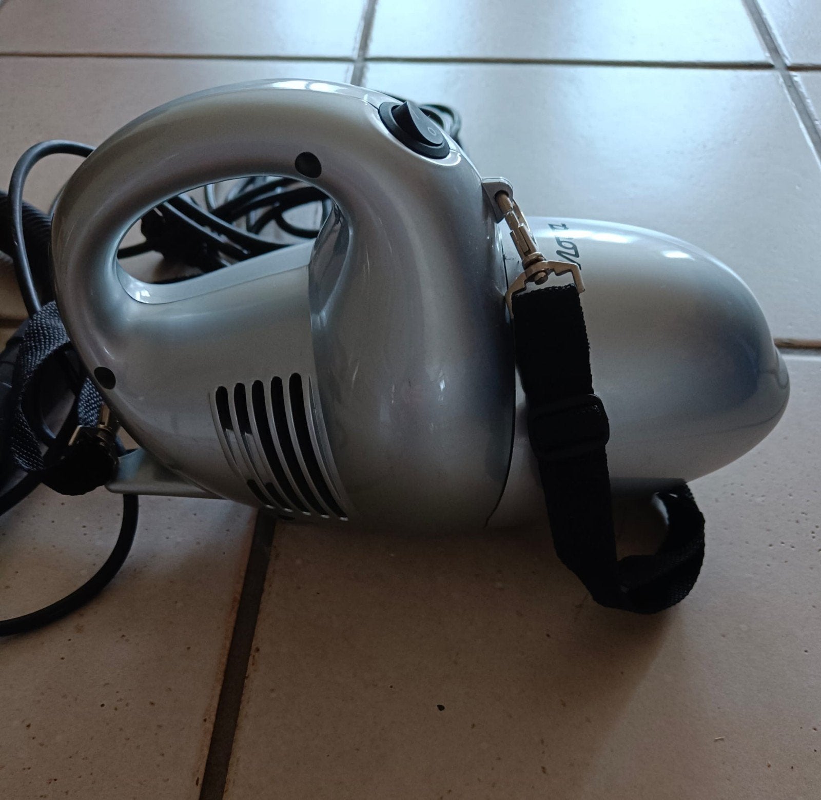 klein stofzuiger voor caravan of auto, Elektronische apparatuur, Ophalen