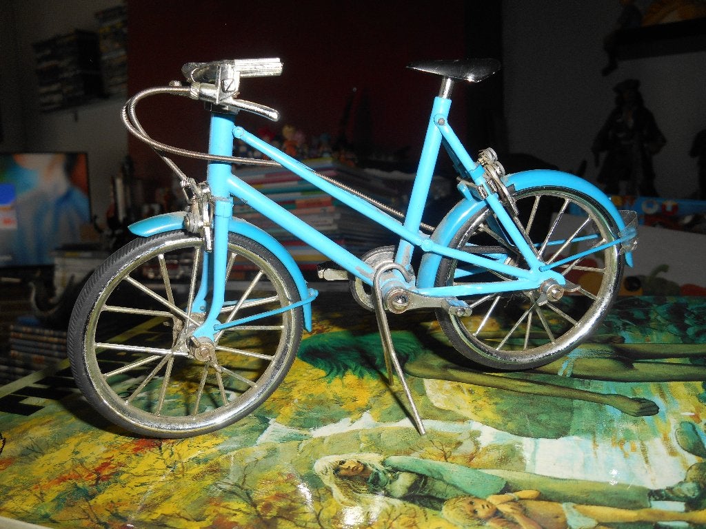 Vélo miniature 1/10 +-18cm, Hobby en Vrije tijd, Modelbouw | Overige, Ophalen of Verzenden
