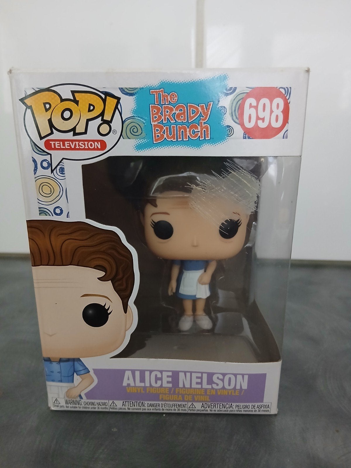 pop Alice Nelson, Enlèvement ou Envoi