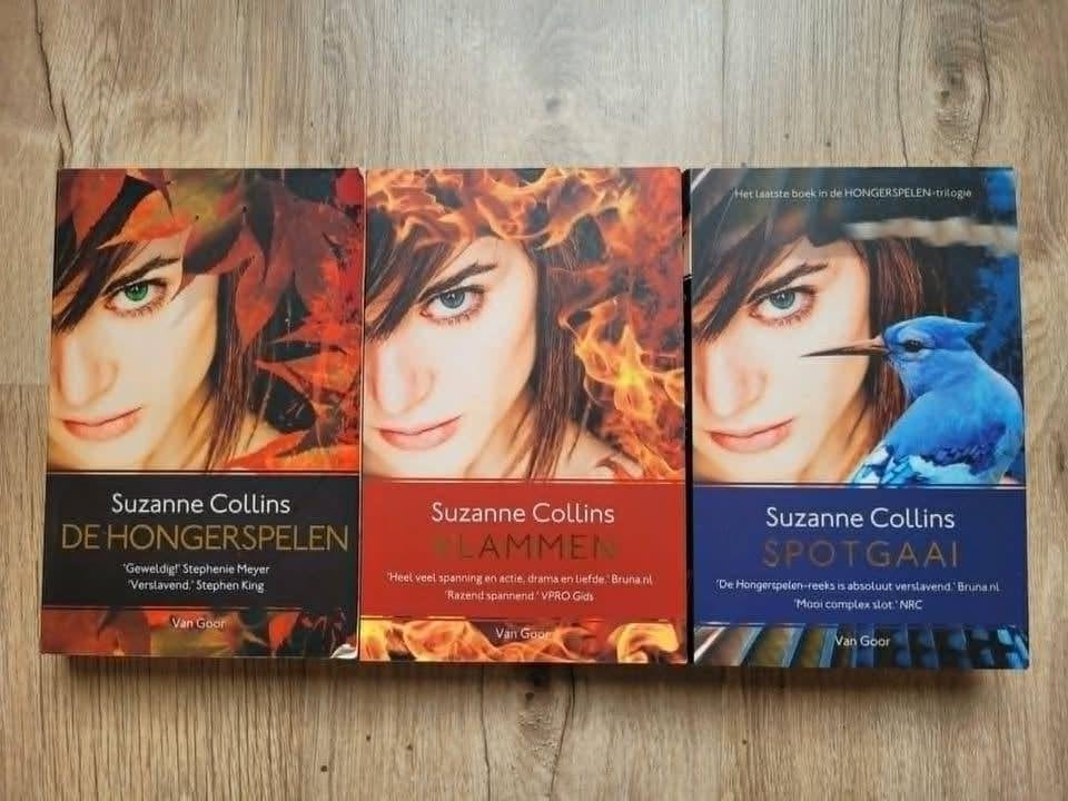 Hunger Games Trilogie - Beter dan de films!, Boeken, Ophalen of Verzenden, Zo goed als nieuw, Suzanne Collins