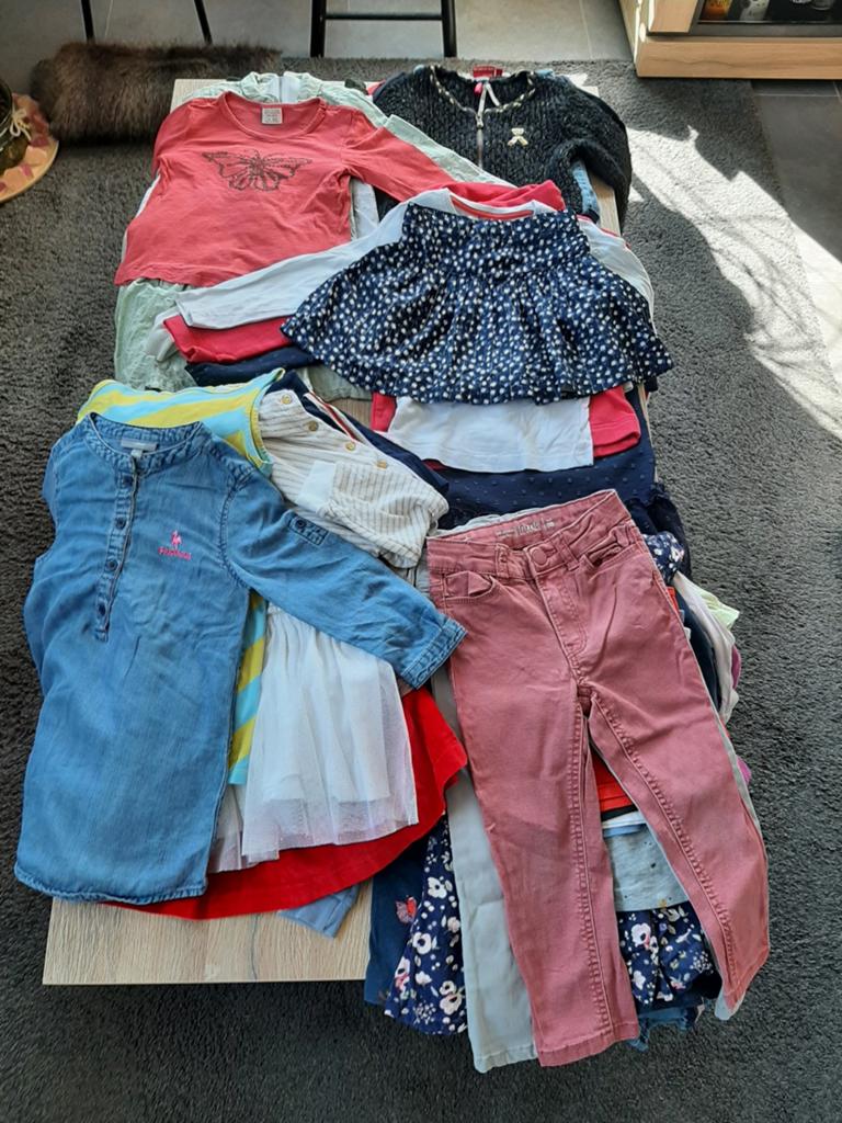 300 x vêtements pour enfants de toutes tailles, 1 €/pièce ou, Enlèvement ou Envoi, Comme neuf