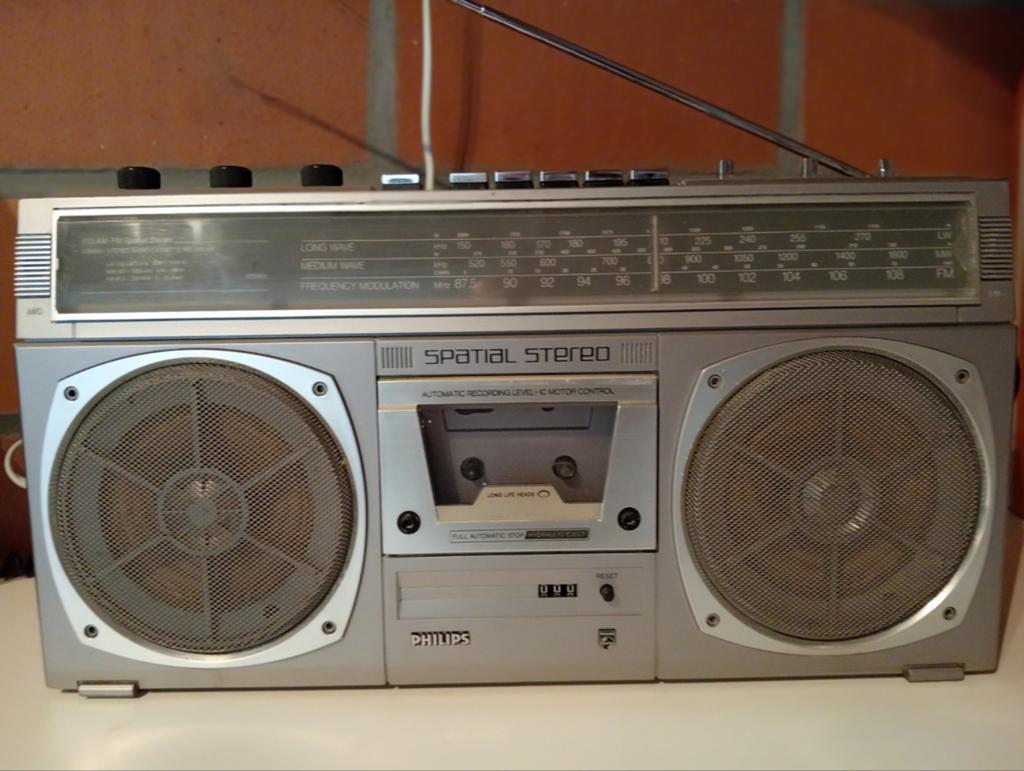 Philips draagbare stereo radio cassette, Enlèvement, Radio