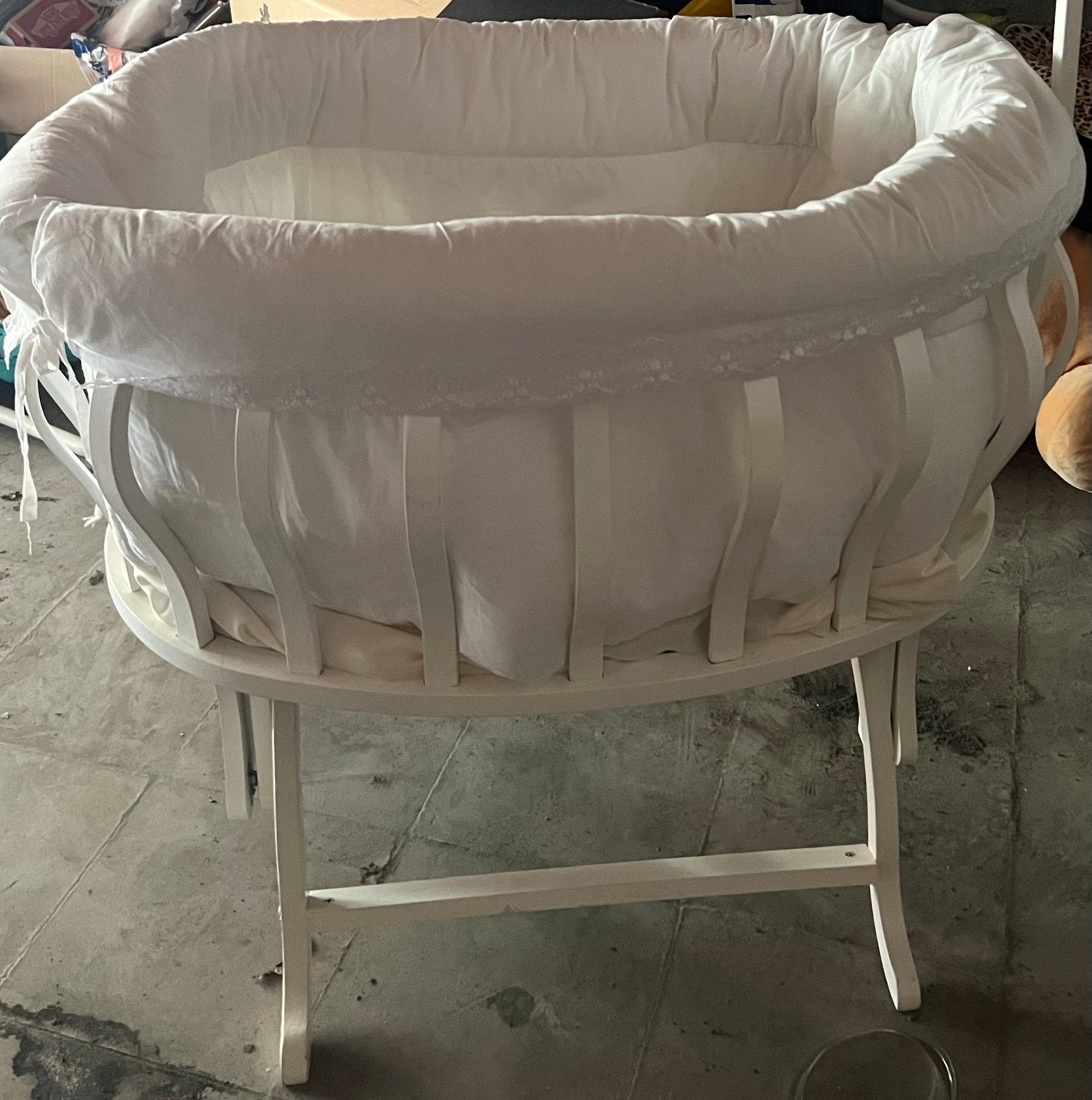 Luxe Babywieg met Matras & Hemelstang – Compleet, Kinderen en Baby's, Babywiegjes en Ledikanten, Zo goed als nieuw, Wieg, Ophalen