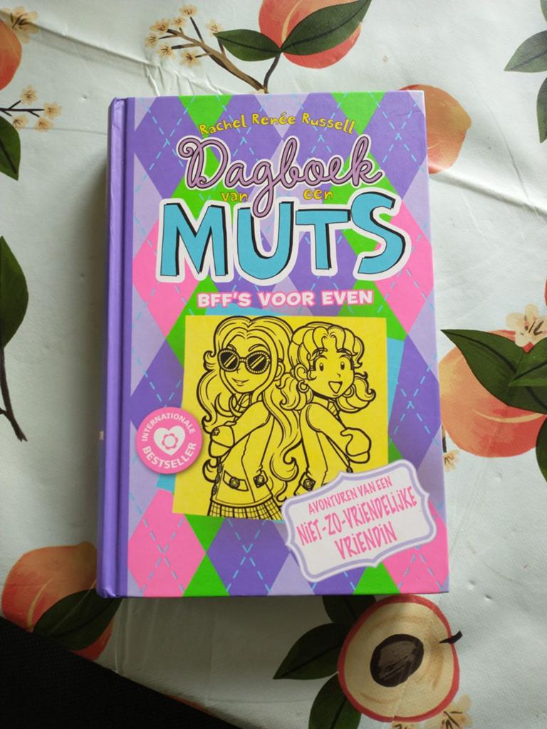 Dagboek van een muts nummer 2,3 en 11, Boeken, Ophalen, Zo goed als nieuw