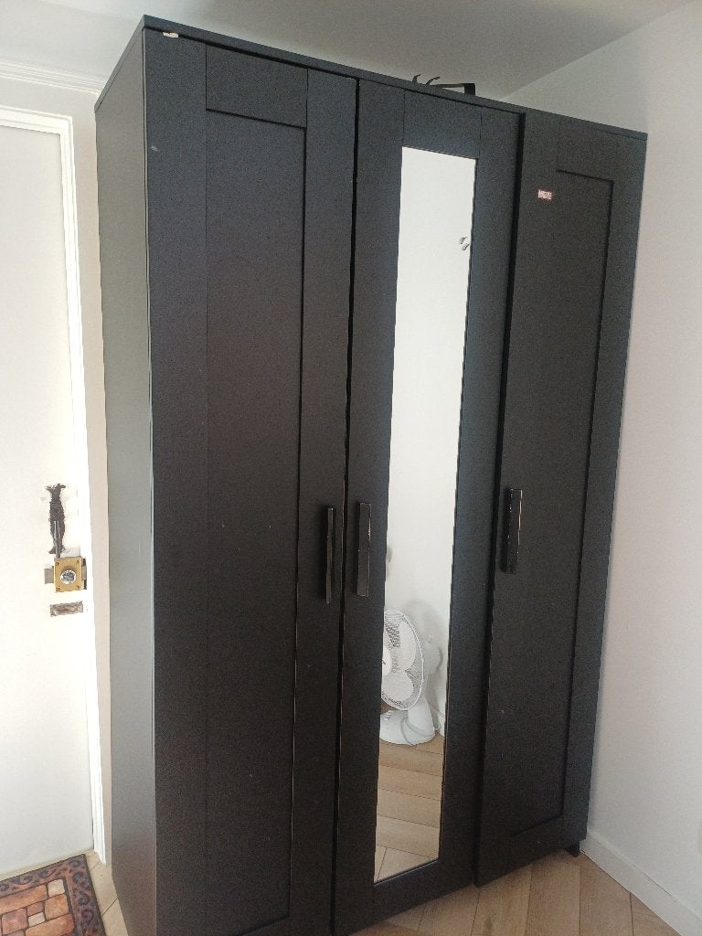 Armoire IKEA noire, Enlèvement, Comme neuf