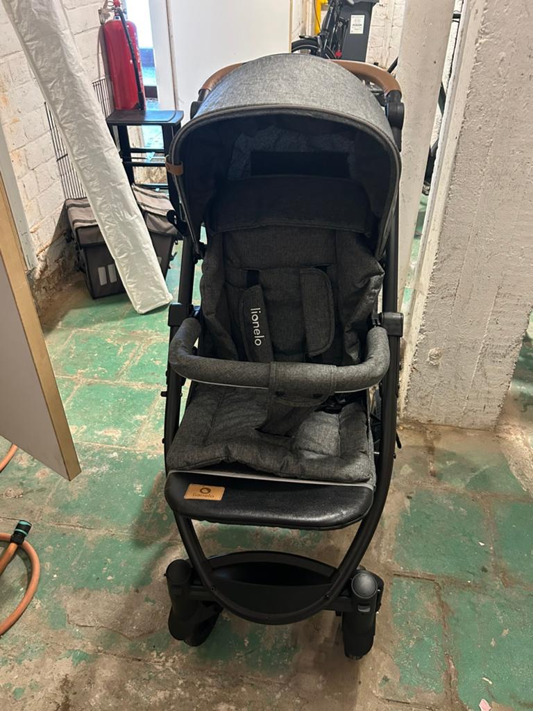 Buggy lionelo, Enfants & Bébés, Buggys, Enlèvement, Comme neuf, Autres marques, Couverture pieds