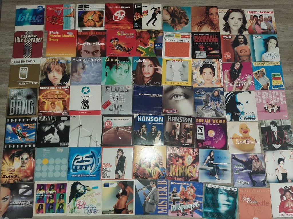 Ongeveer 600 stuks Single cd's beste hits van de jaren 90, Enlèvement, Utilisé