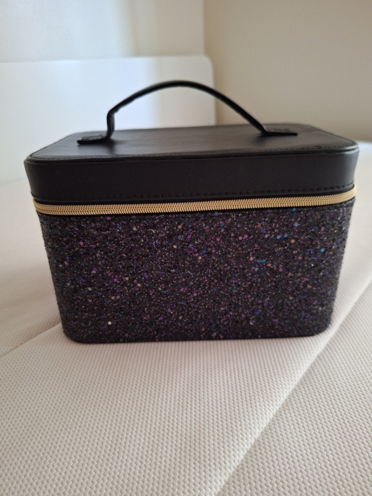 beautycase zwart glitter, Bijoux, Sacs & Beauté, Boîtes de maquillage & Beauty case, Enlèvement, Comme neuf, Noir