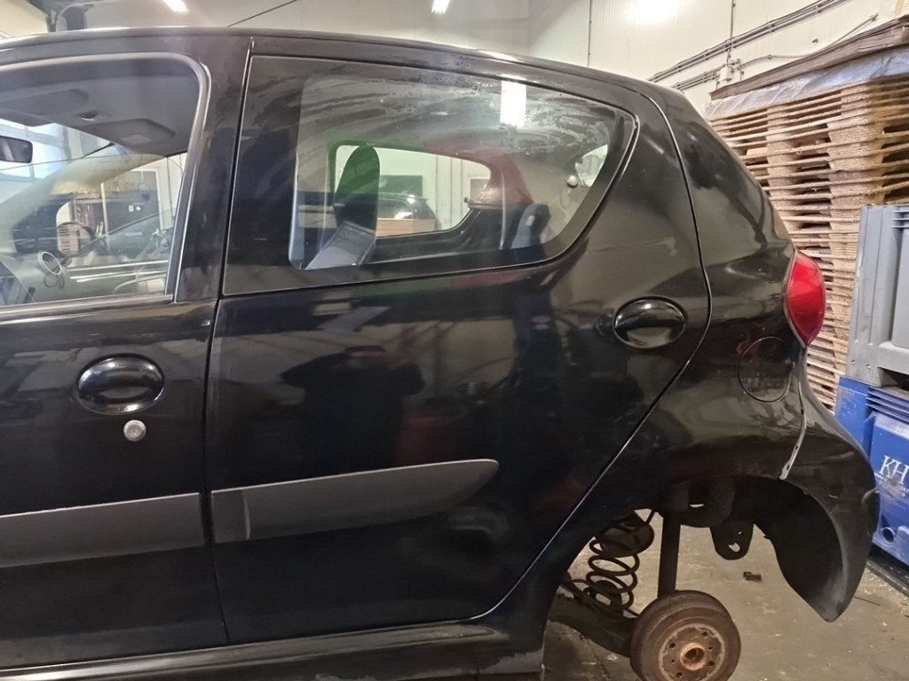 PORTE GAUCHE ARRIÈRE Toyota Aygo (B10) (|671140H010|), Arrière, Kundenbetreuung@toyota.de, Toyota, Utilisé